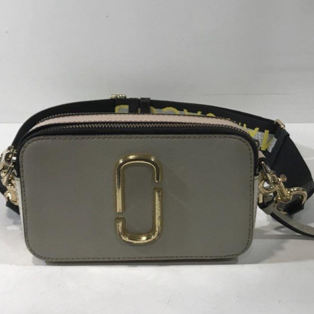 Women’s Marc Jacobs Snapshot Taupe Crossbody Bag with Wide Strap Gold Logo